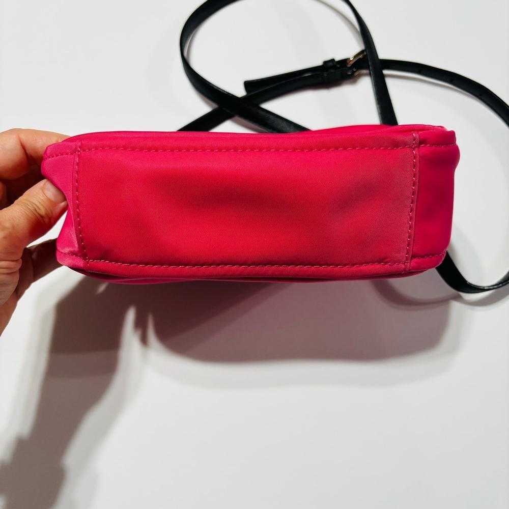 Kate Spade Pink and Black Crossbody Bag with Adjustable Strap - Picture 4 of 6
